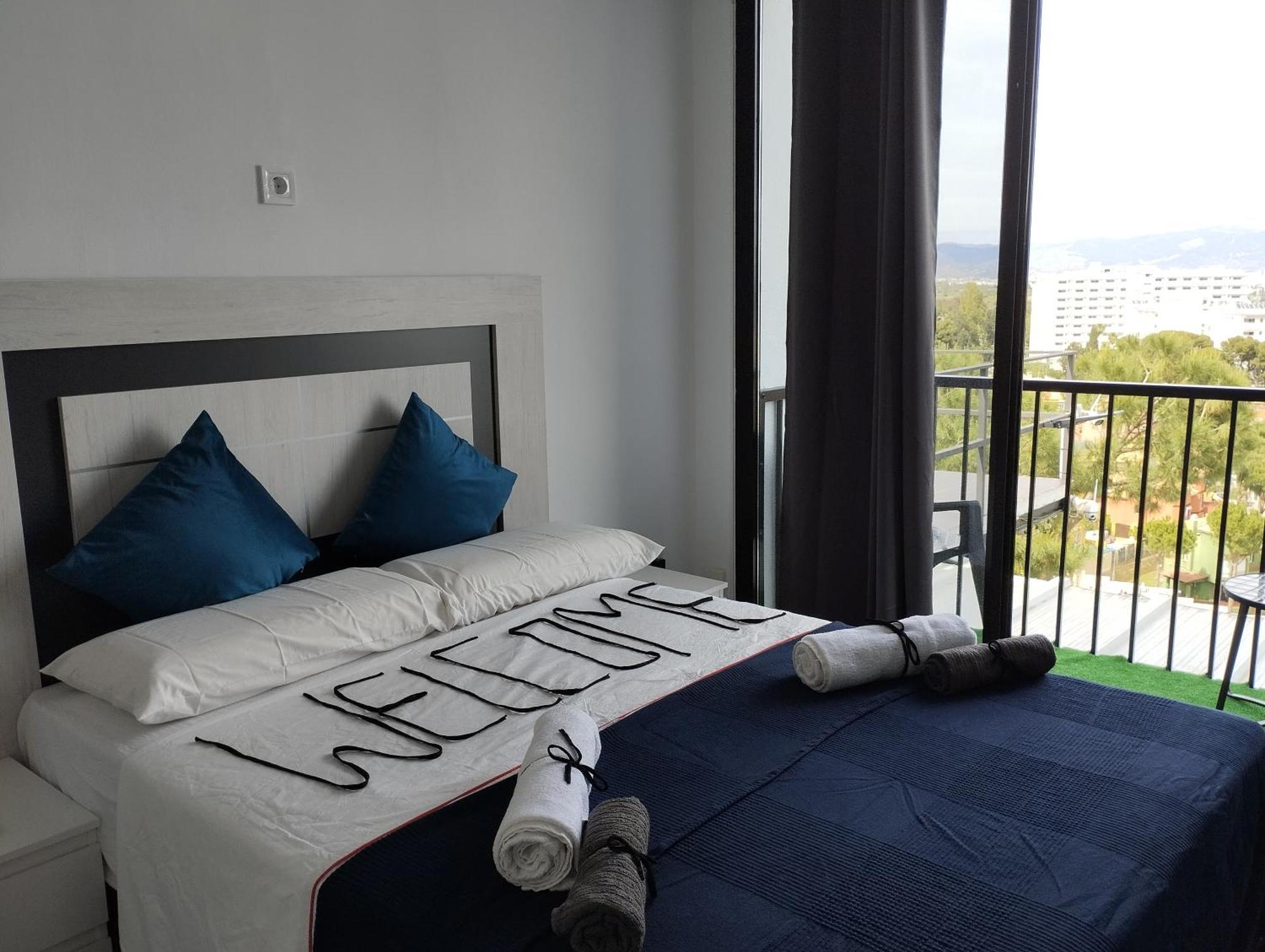 Pinar Suites Habitaciones Торремолинос Экстерьер фото