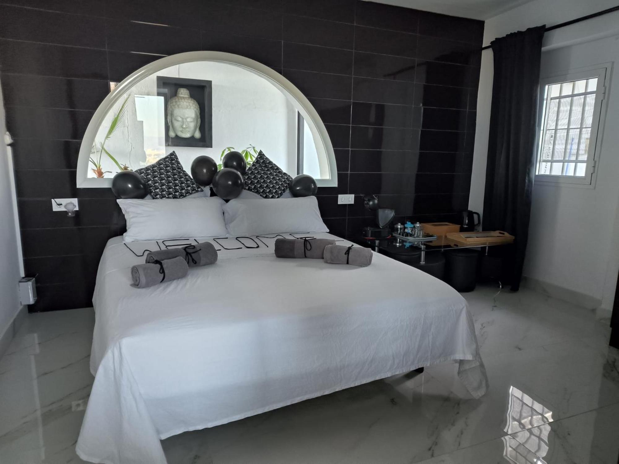 Pinar Suites Habitaciones Торремолинос Экстерьер фото